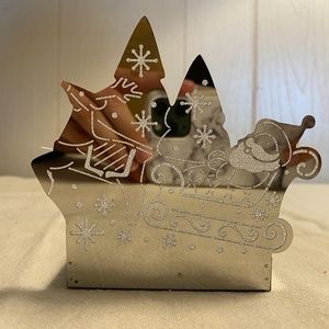 NIB Partylite Enchanted Santa's Sleigh Votive Hold